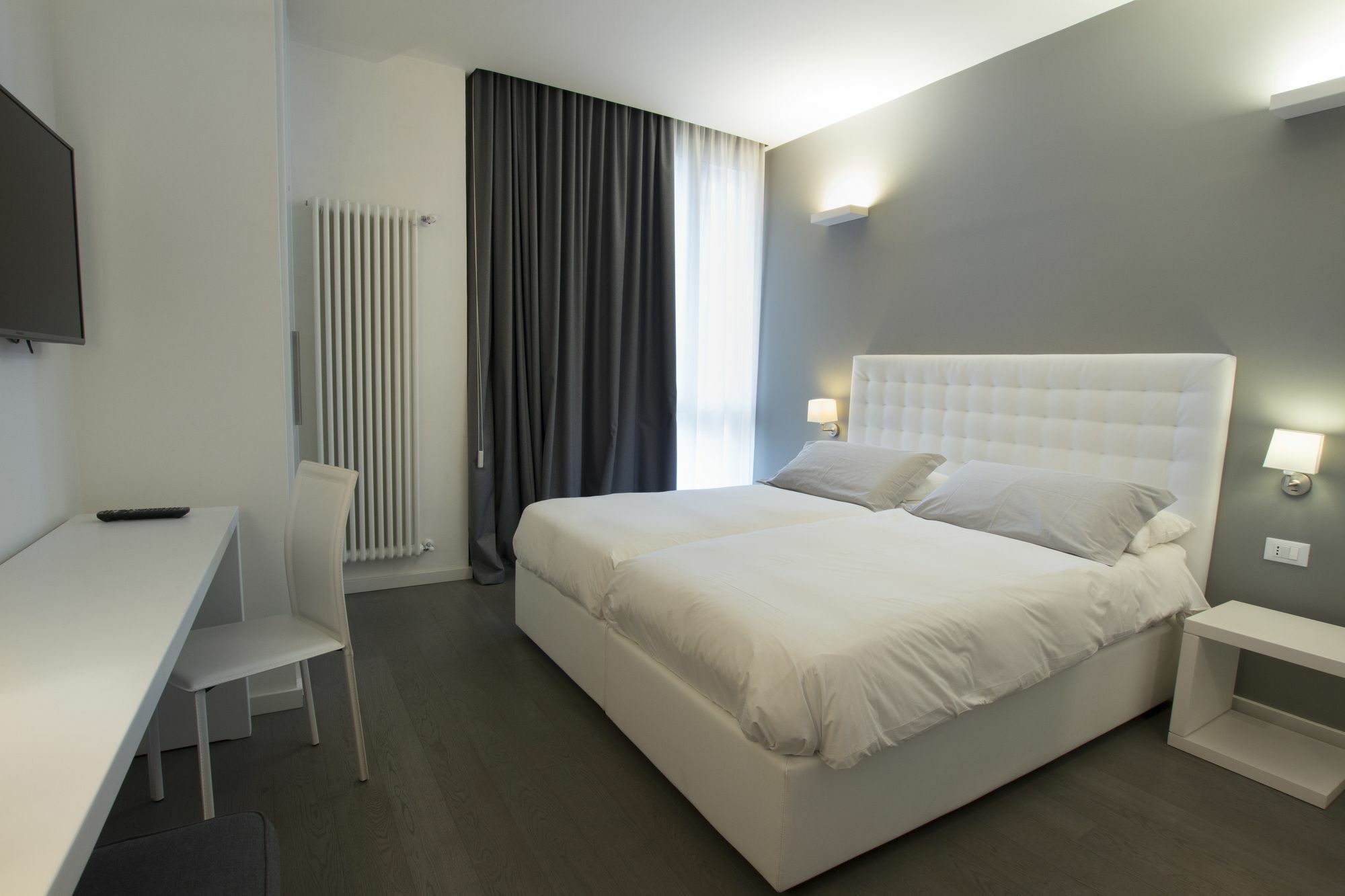 Midnight In Genova Hotel Bagian luar foto